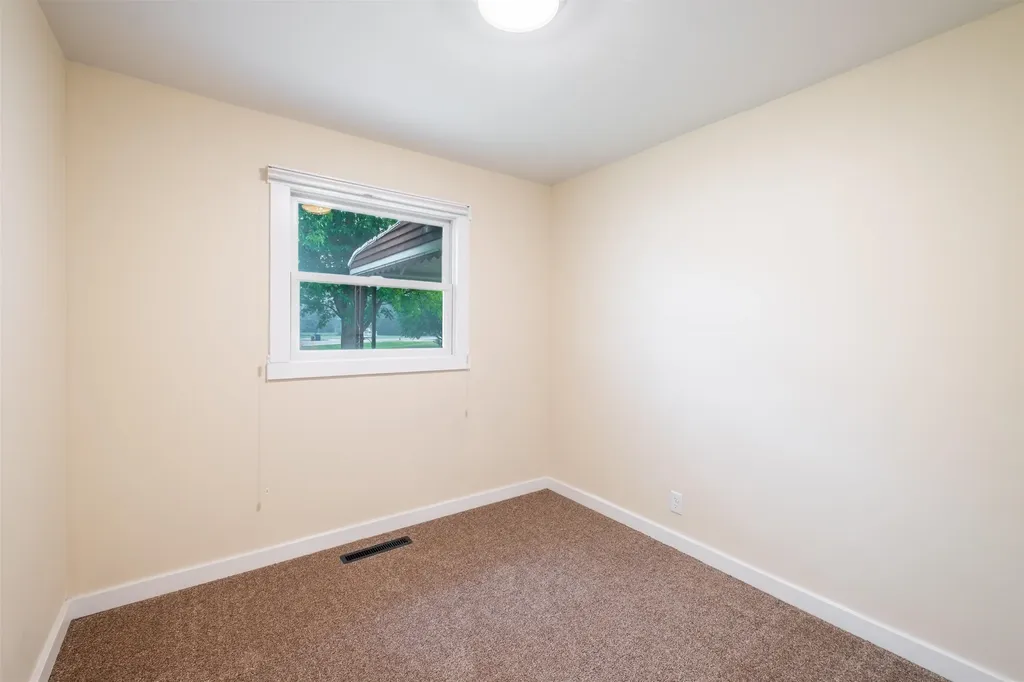 4126 N Belsay Road Genesee Charter Township MI 48506