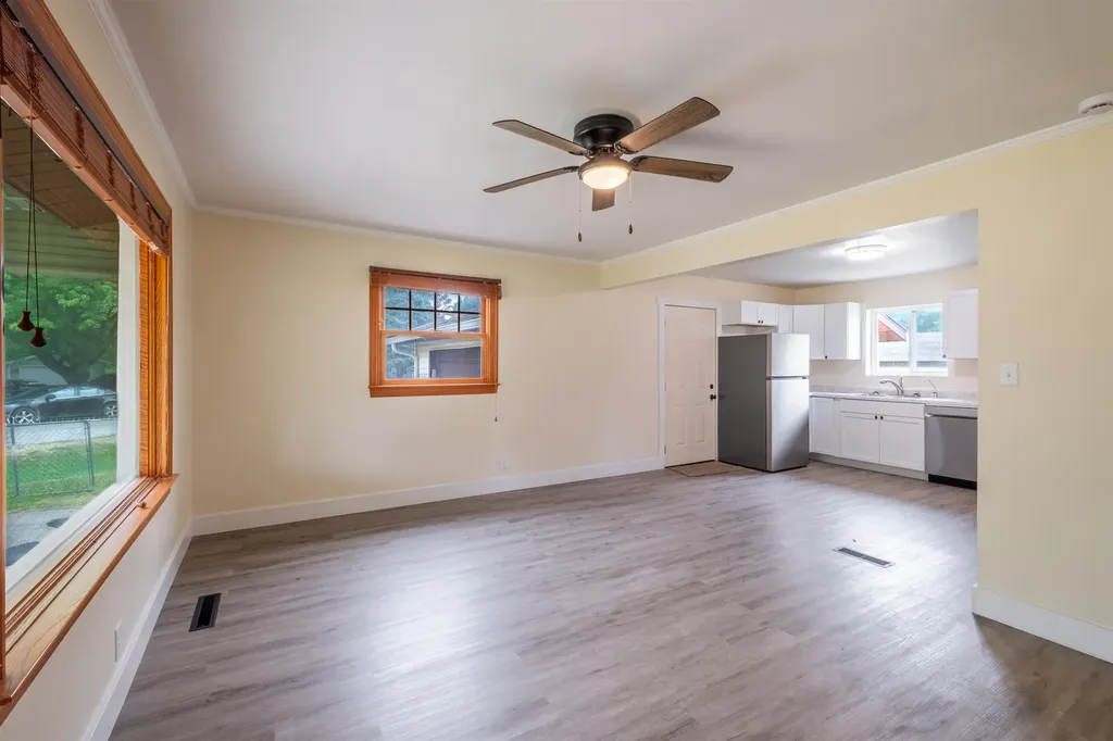 4126 N Belsay Road Genesee Charter Township MI 48506