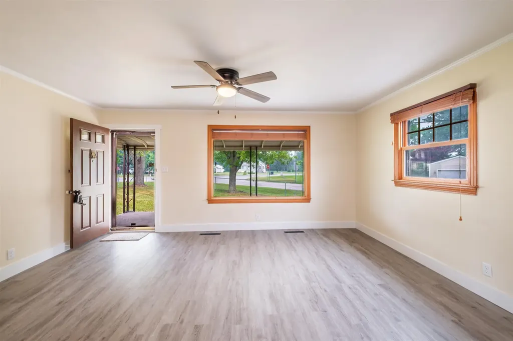 4126 N Belsay Road Genesee Charter Township MI 48506