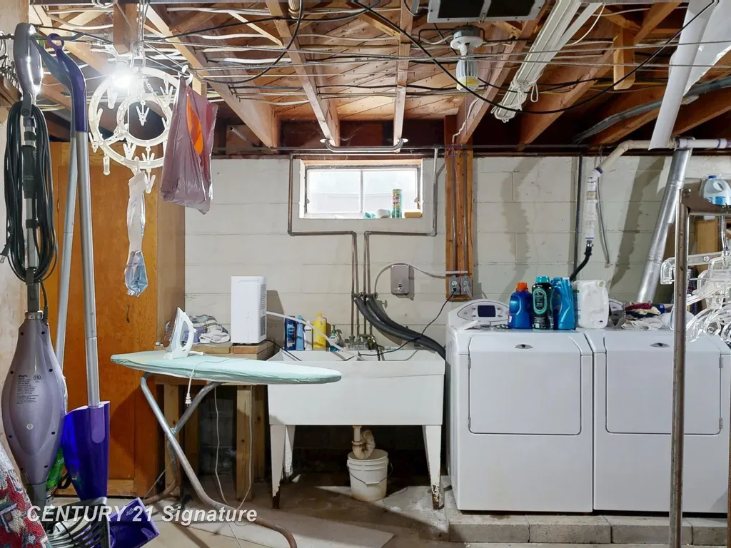 4386 N Elms Road Mt. Morris Township MI 48433