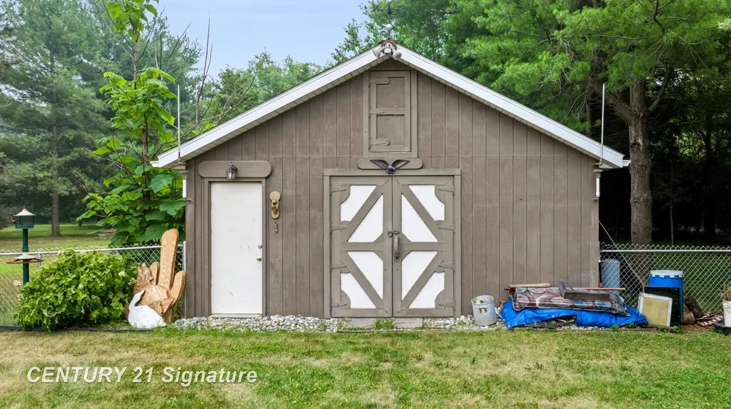 4386 N Elms Road Mt. Morris Township MI 48433