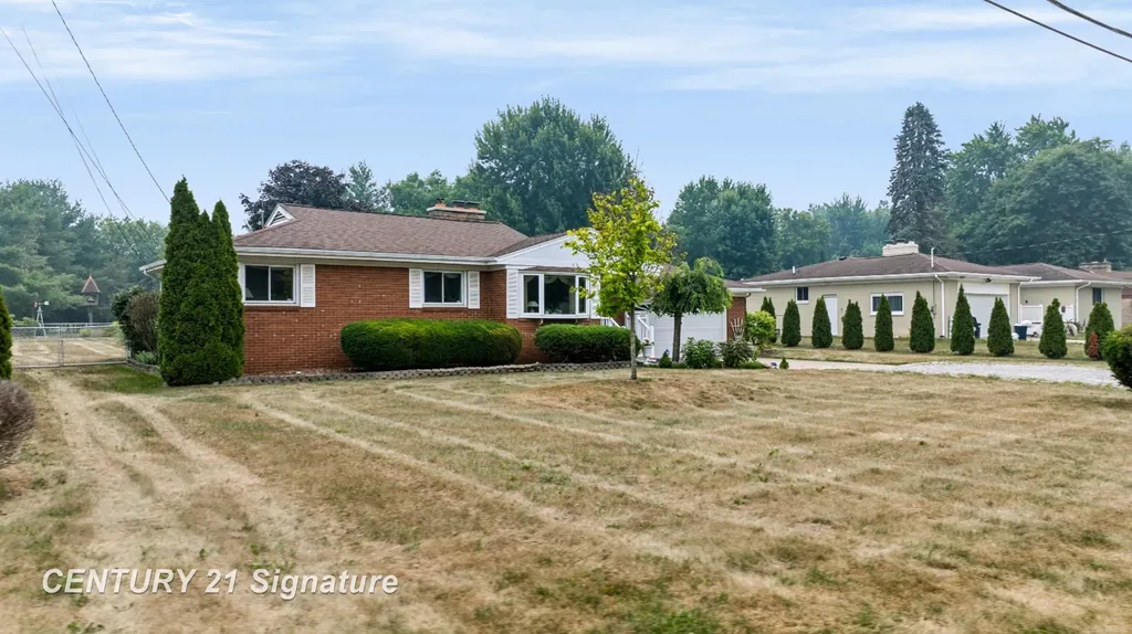 4386 N Elms Road Mt. Morris Township MI 48433
