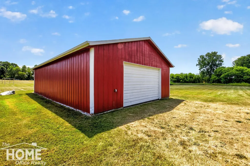 825 N State Road Caledonia Charter Township MI 48867