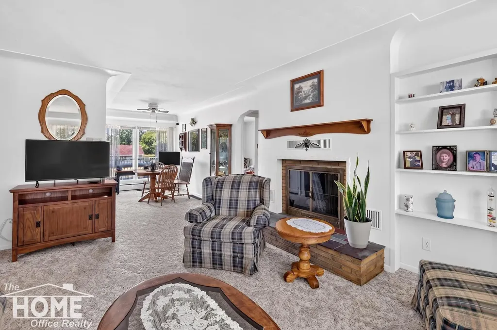 825 N State Road Caledonia Charter Township MI 48867