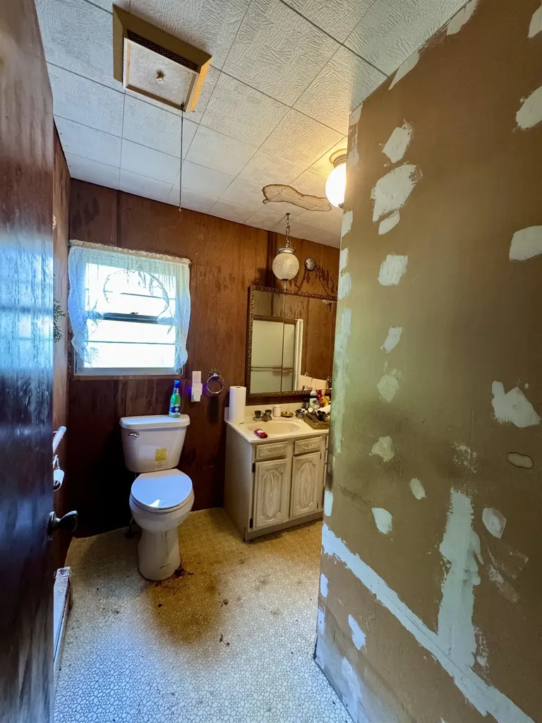 9260 N Elms Road Vienna Charter Township MI 48420