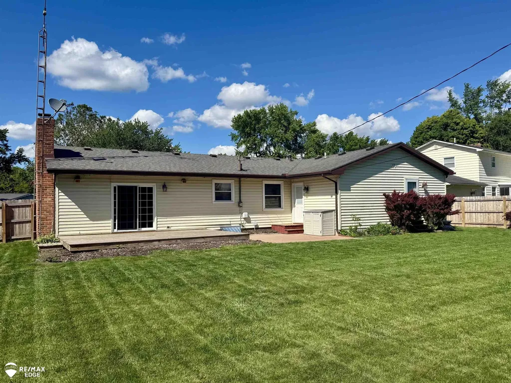 5196 N Georgetown Road Grand Blanc Charter Township MI 48439