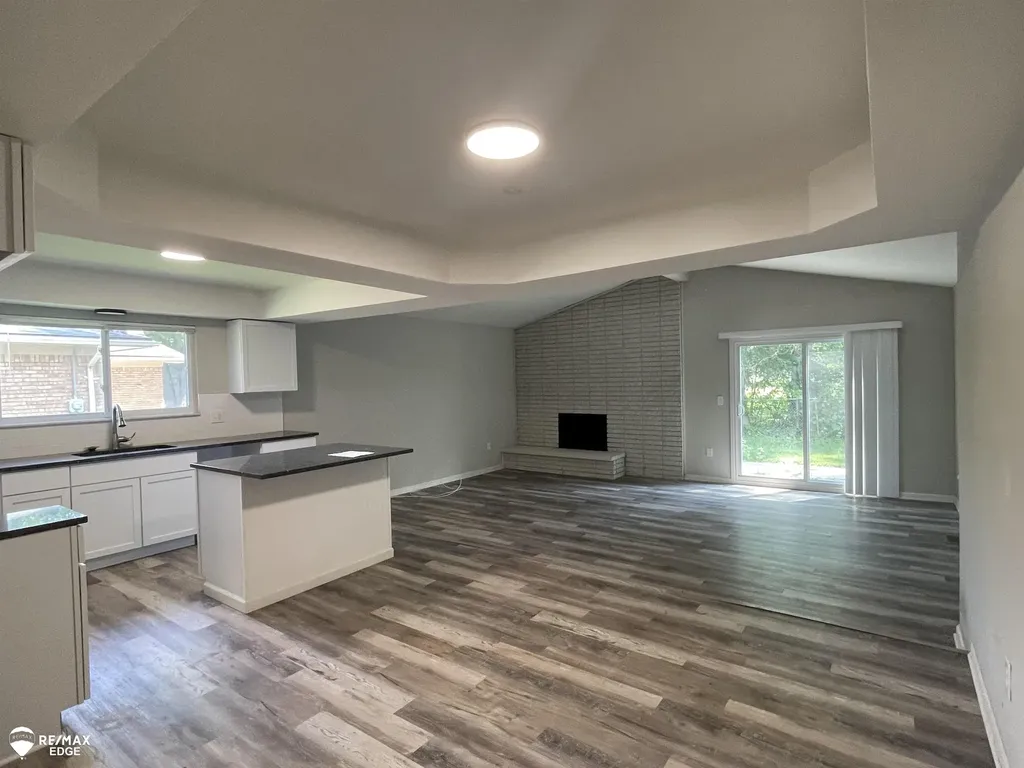 37852 Lola Drive Sterling Heights City MI 48312