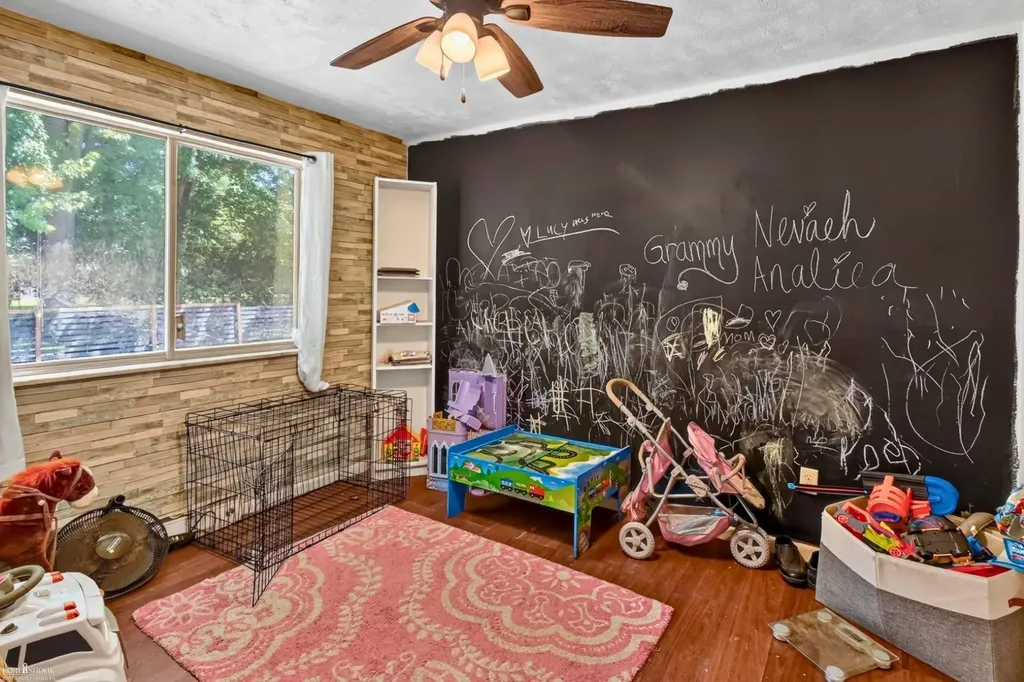 4141 Triwood Road Bridgeport Charter Township MI 48722