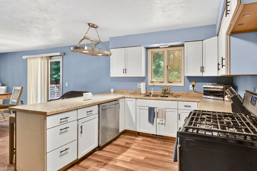 4141 Triwood Road Bridgeport Charter Township MI 48722