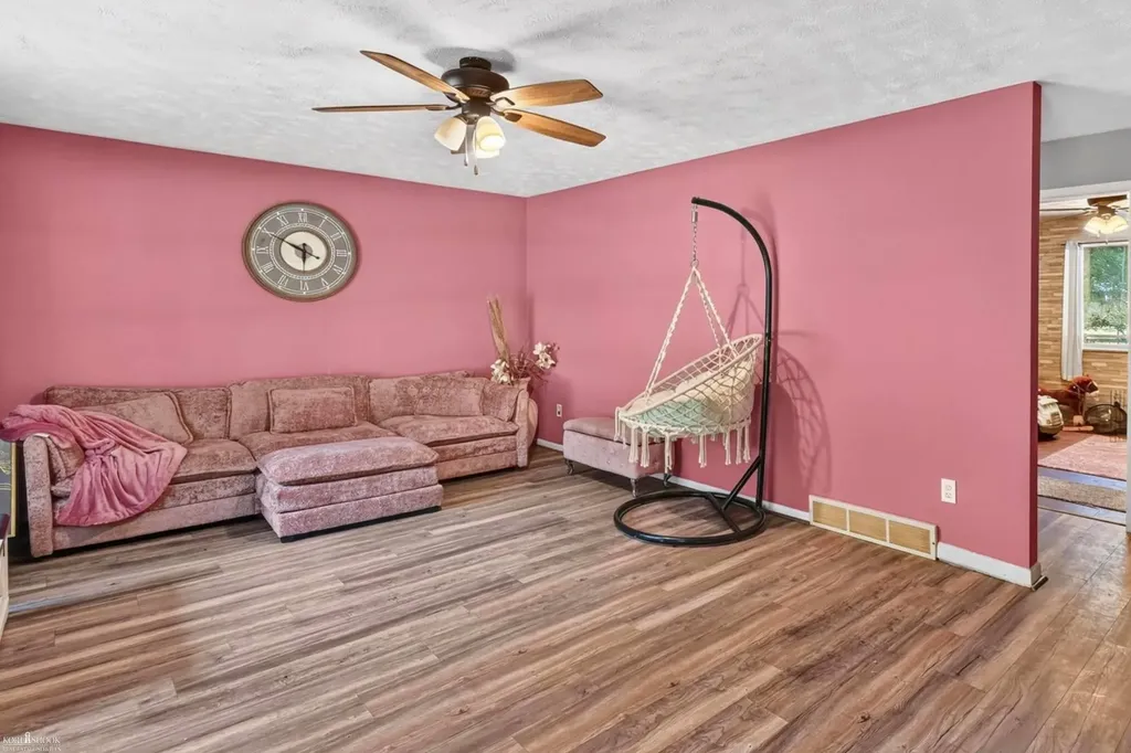 4141 Triwood Road Bridgeport Charter Township MI 48722