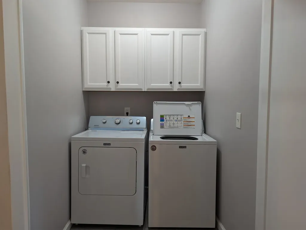 1388 Merle Avenue Burton City MI 48509