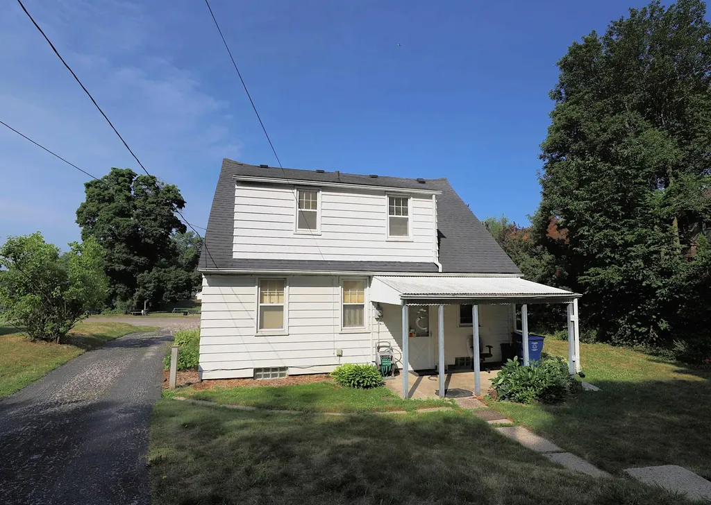 502 Dougherty Place Flint City MI 48504