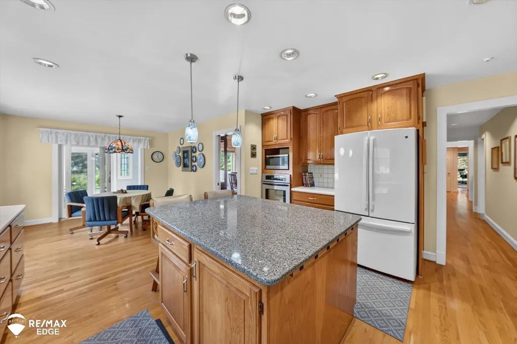 7190 E Maple Avenue Atlas Township MI 48439