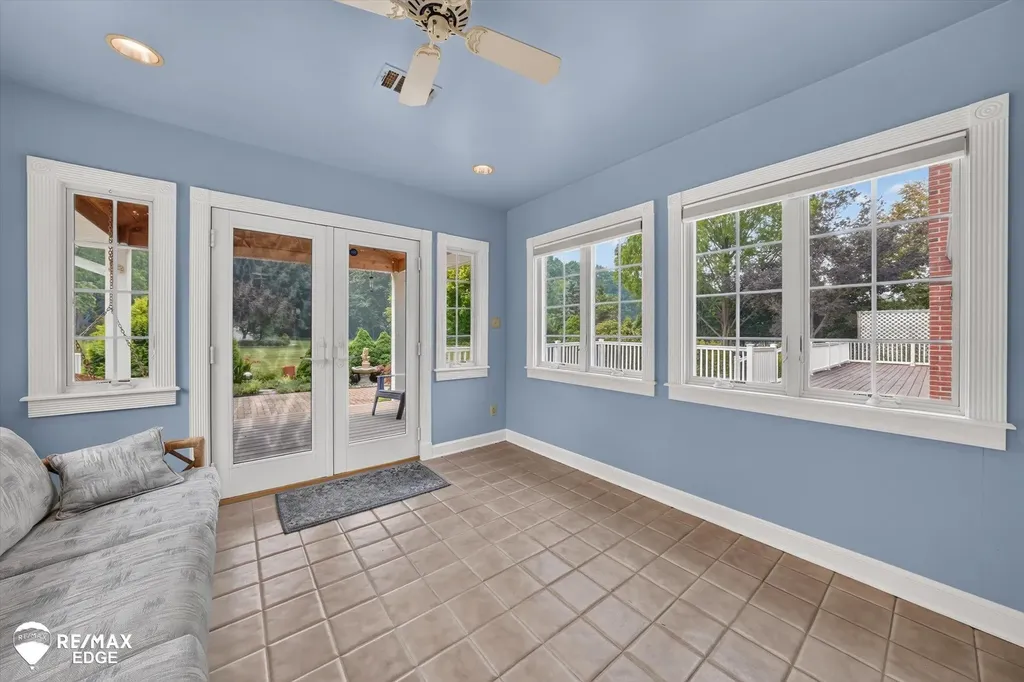 7190 E Maple Avenue Atlas Township MI 48439