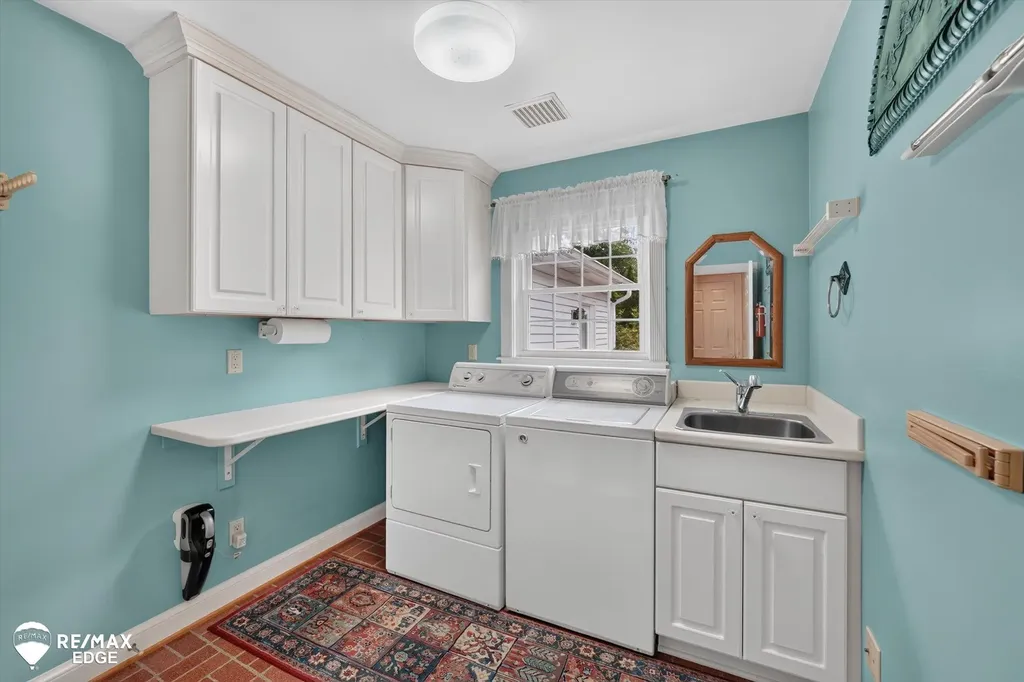 7190 E Maple Avenue Atlas Township MI 48439