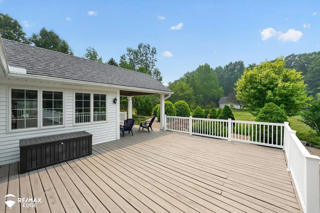 7190 E Maple Avenue Atlas Township MI 48439