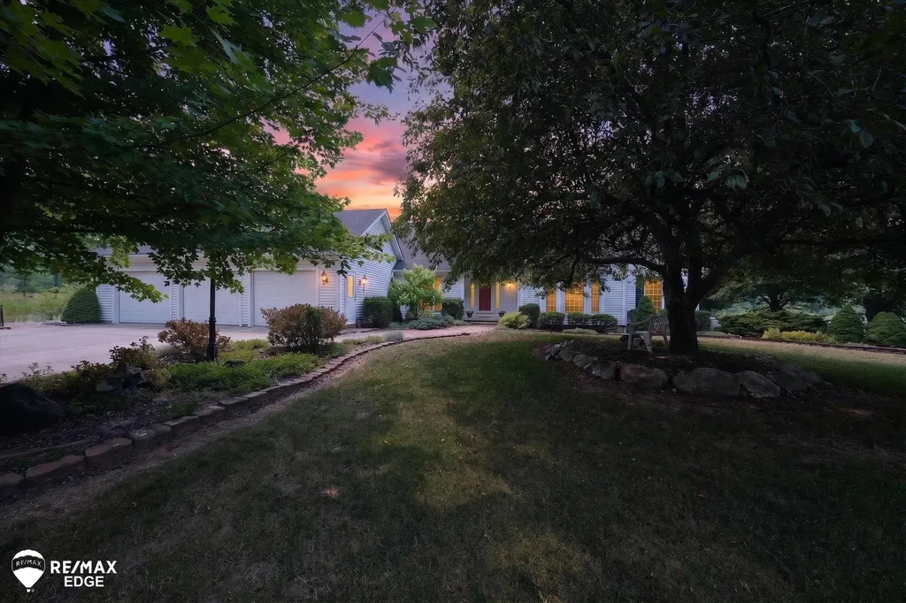 7190 E Maple Avenue Atlas Township MI 48439