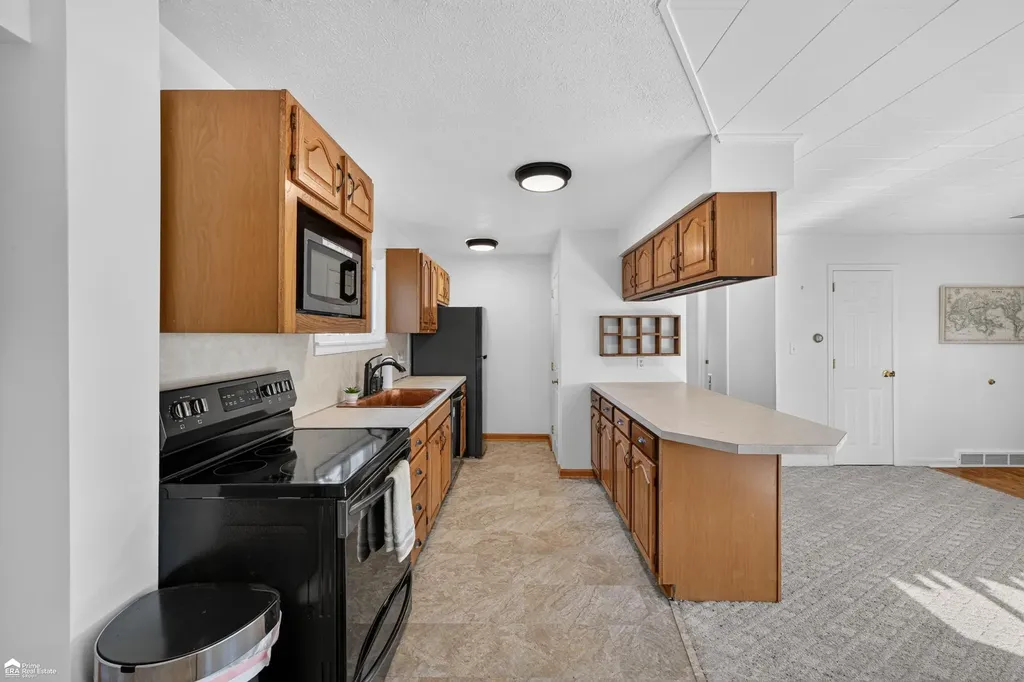 5293 E Cole Road Antrim Township MI 48414