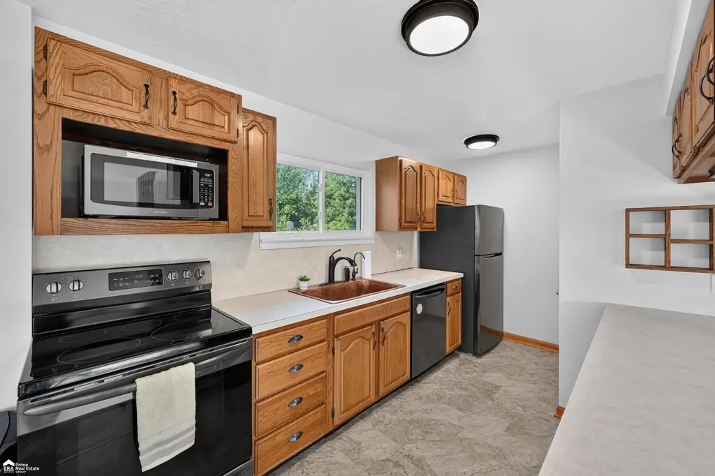 5293 E Cole Road Antrim Township MI 48414