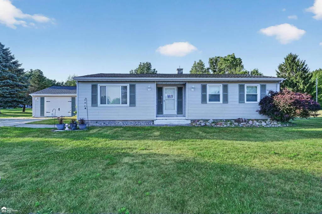 5293 E Cole Road Antrim Township MI 48414