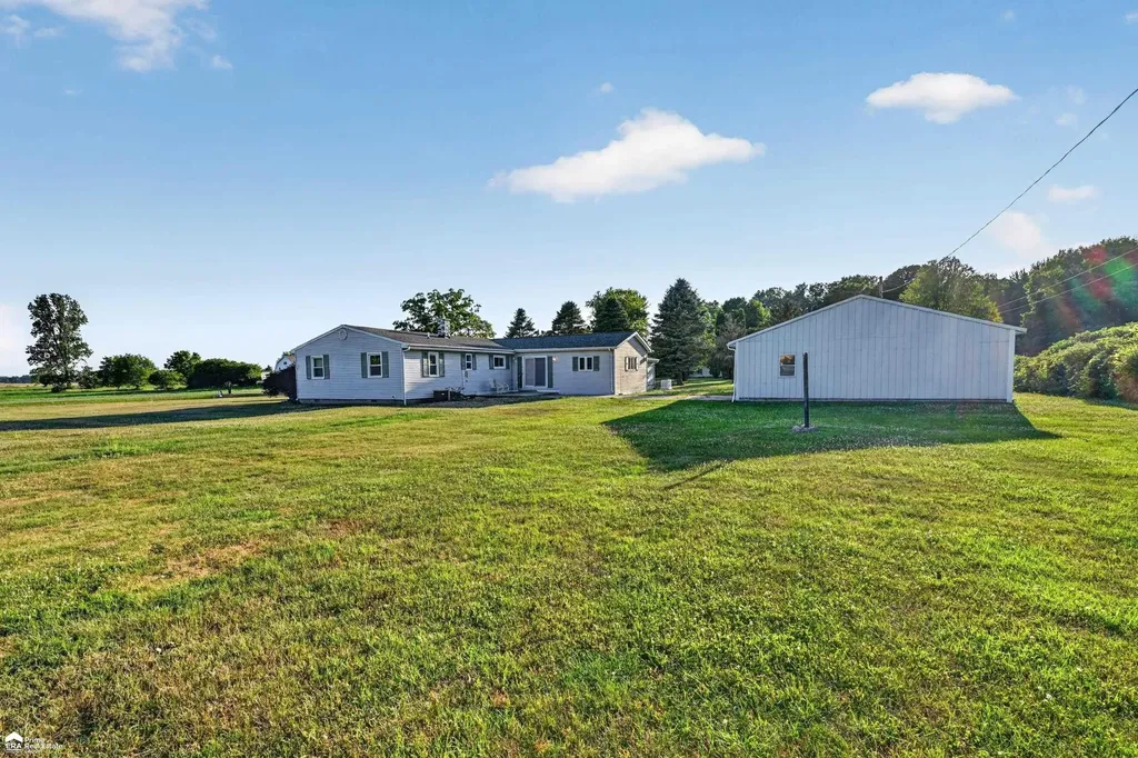 5293 E Cole Road Antrim Township MI 48414