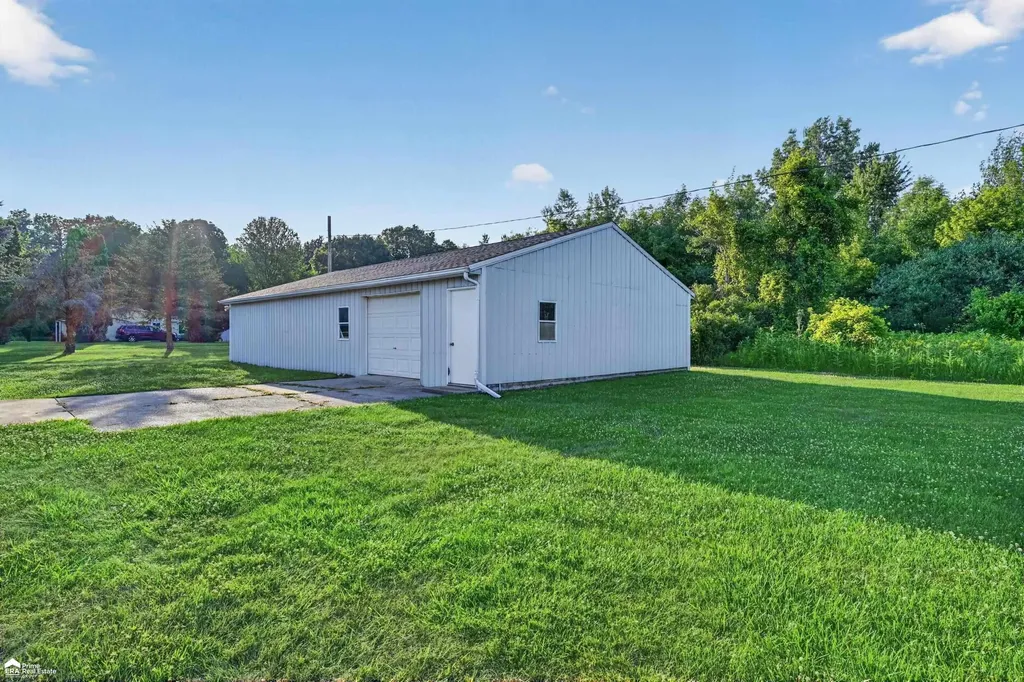 5293 E Cole Road Antrim Township MI 48414