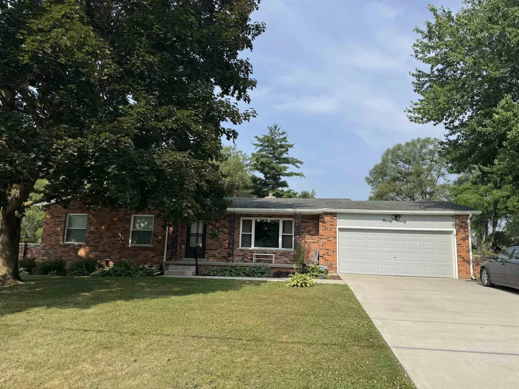 9090 Meadowland Drive Grand Blanc Charter Township MI 48439