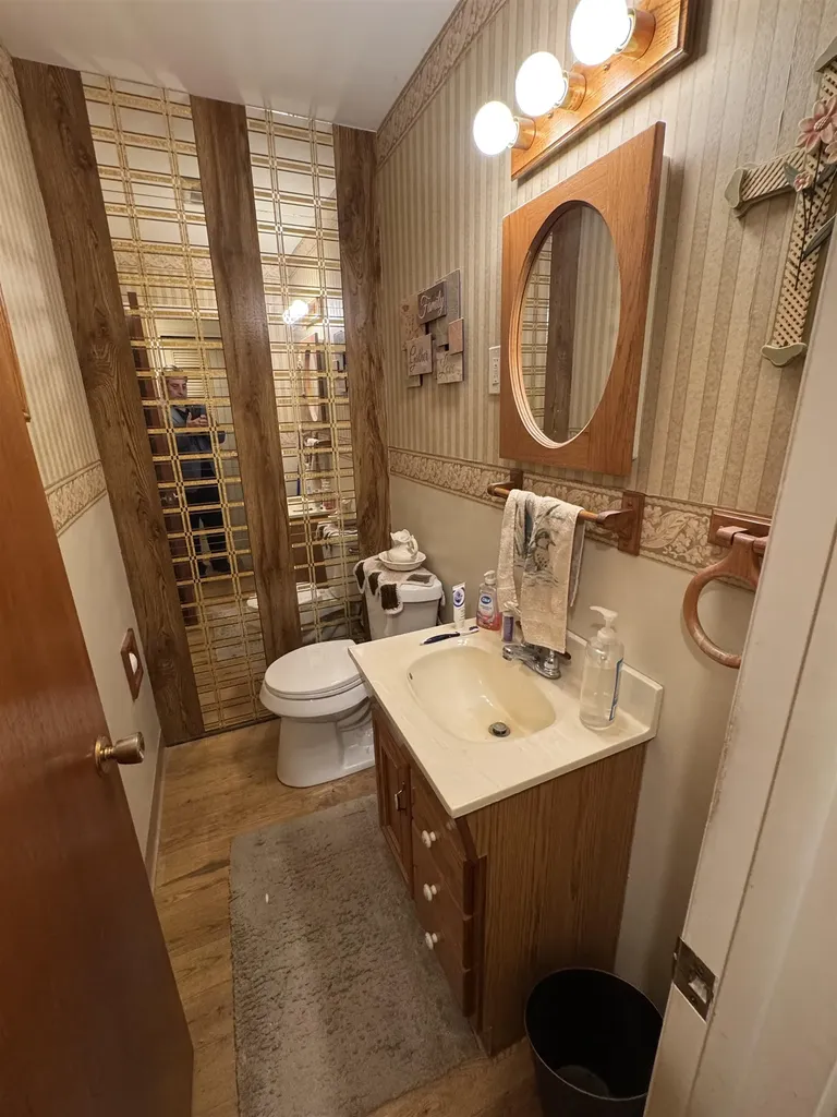 9090 Meadowland Drive Grand Blanc Charter Township MI 48439
