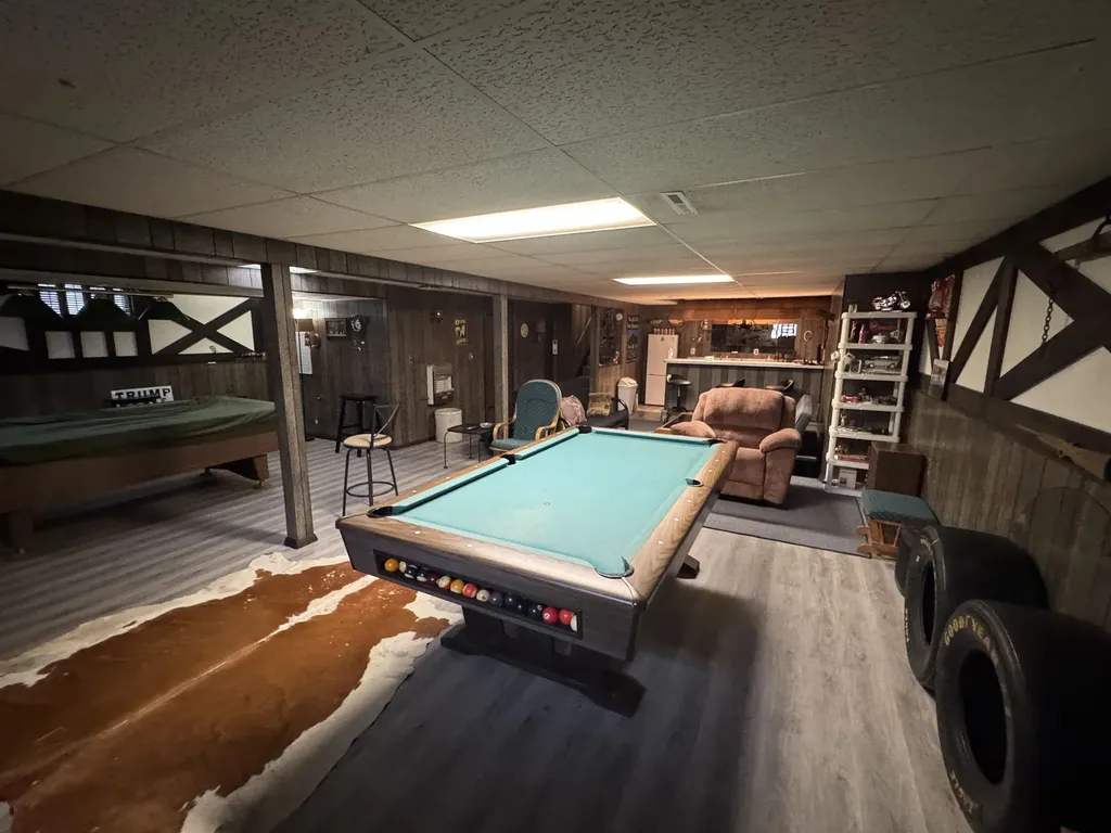 9090 Meadowland Drive Grand Blanc Charter Township MI 48439