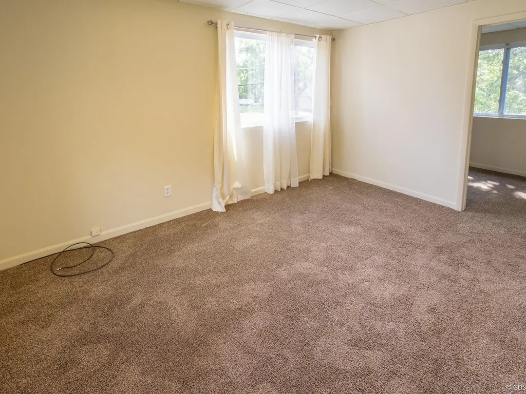 2145 E Mclean Unit B Avenue Burton City MI 48529