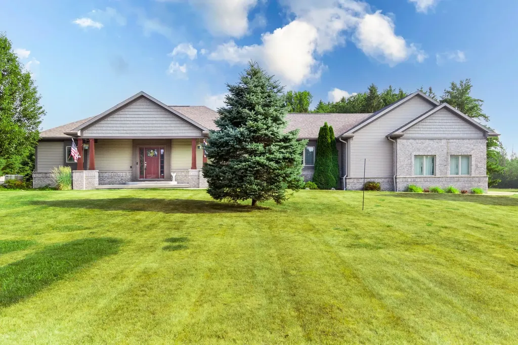 11343 Hill Road Goodrich Village MI 48438