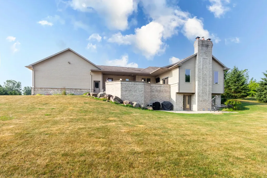 11343 Hill Road Goodrich Village MI 48438