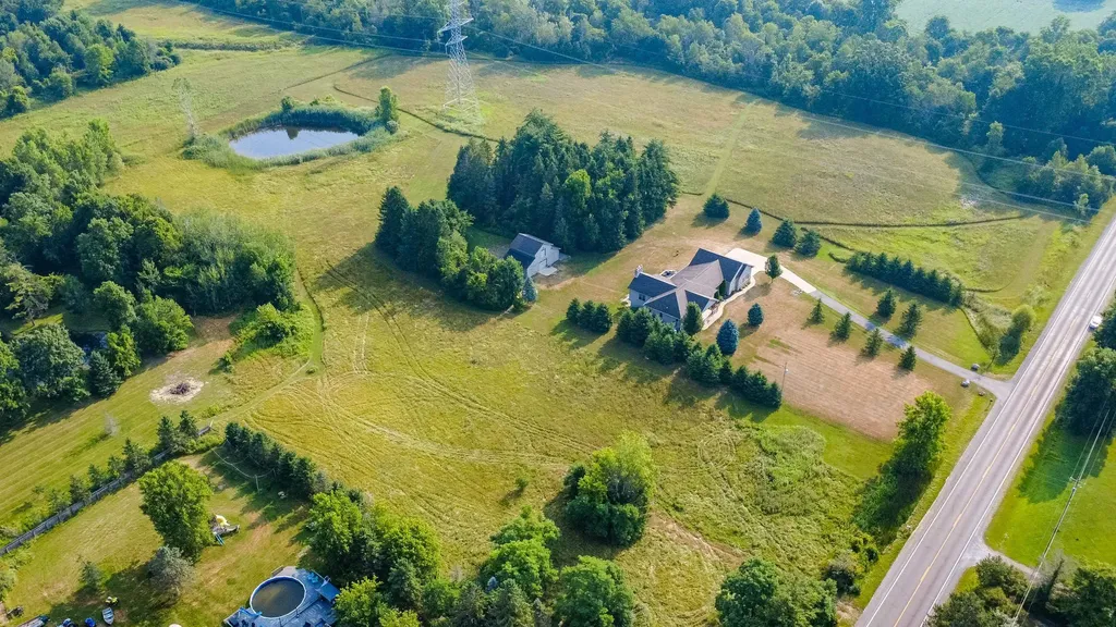 11343 Hill Road Goodrich Village MI 48438