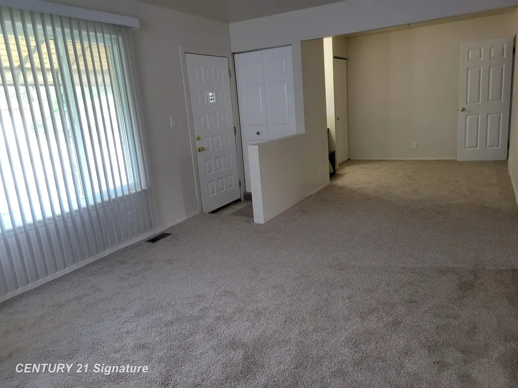 2031 Chelan Street Flint City MI 48503