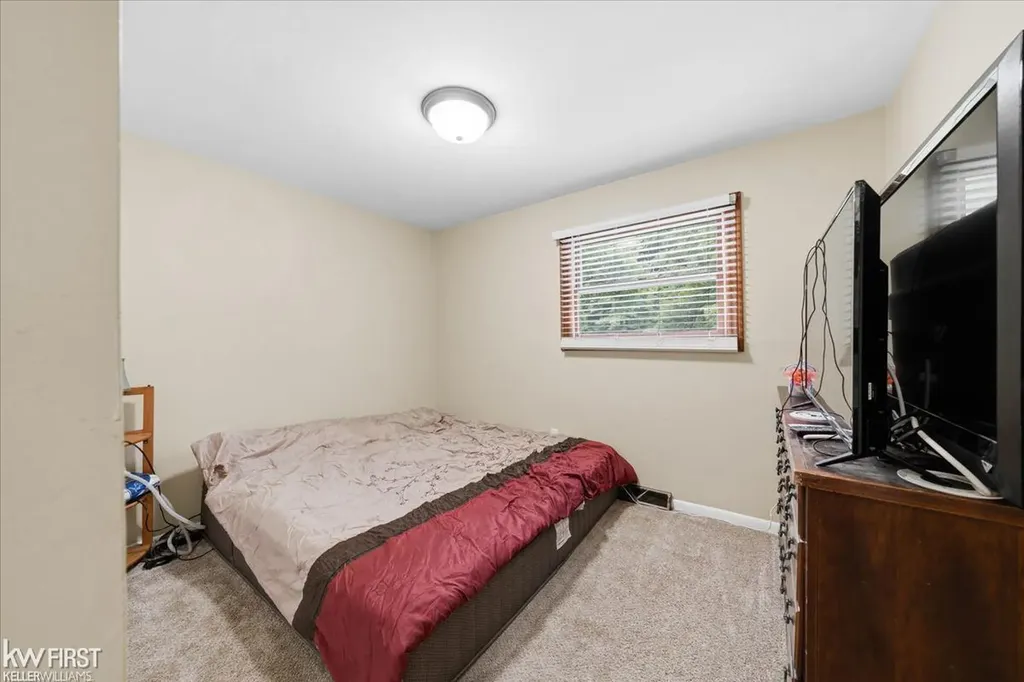 10049 S Graham Road St. Charles Township MI 48655
