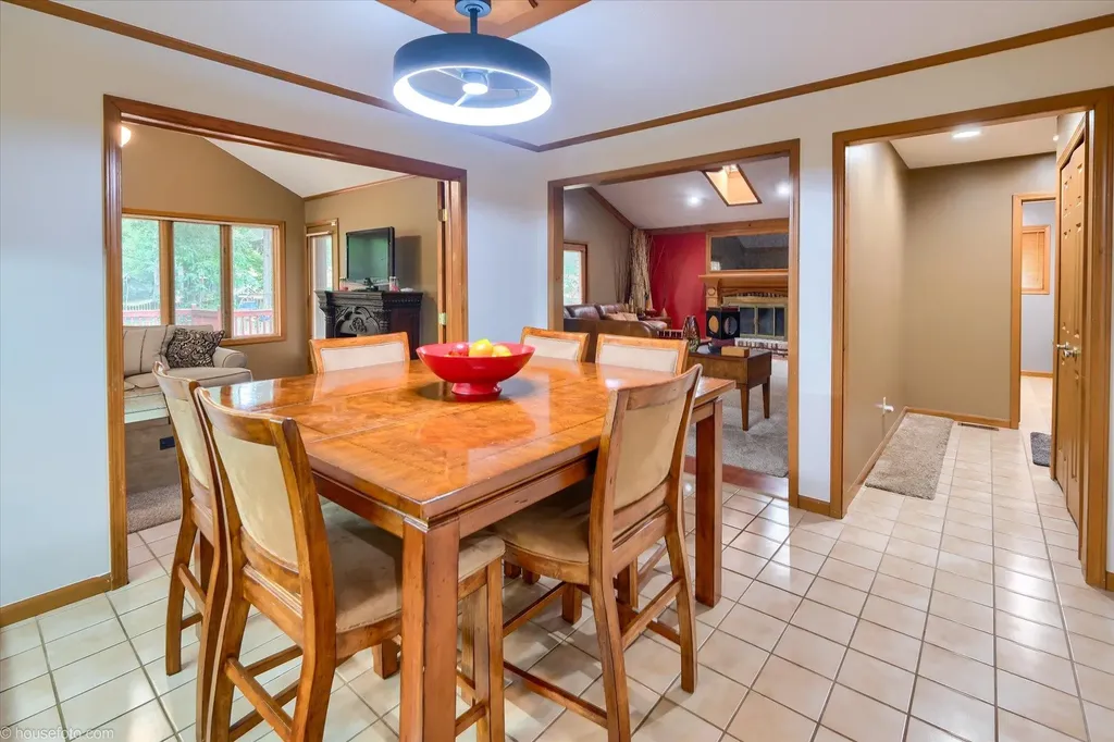 11523 Kings Coach Road Grand Blanc City MI 48439