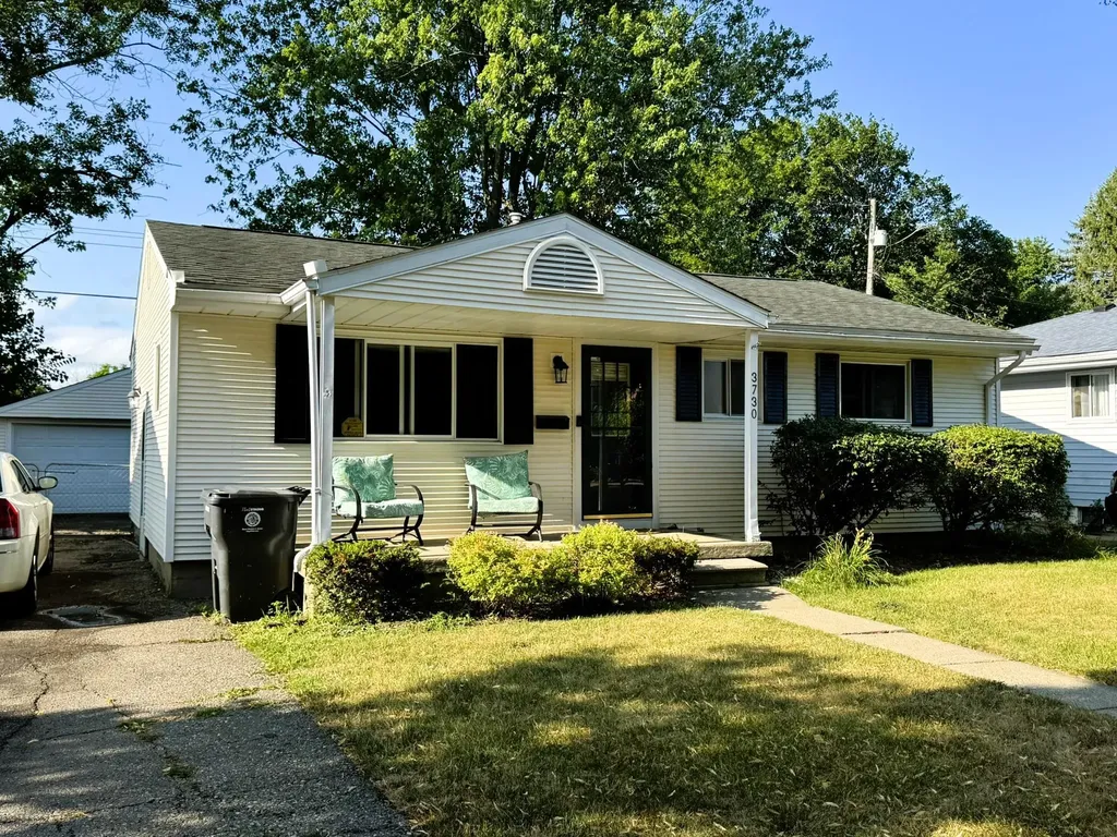 3730 Holly Avenue Flint City MI 48506