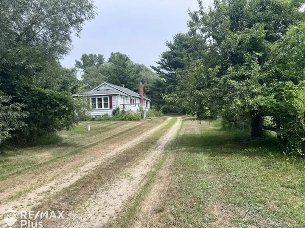 13152 Washburn Road Marathon Township MI 48464