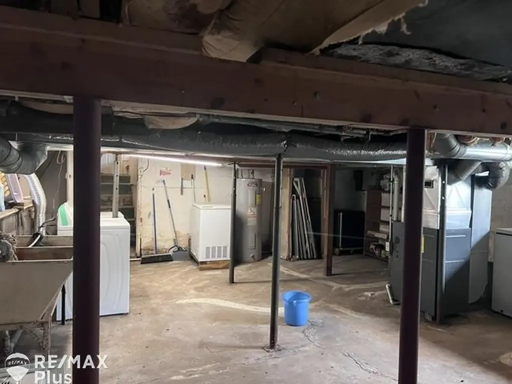 13152 Washburn Road Marathon Township MI 48464