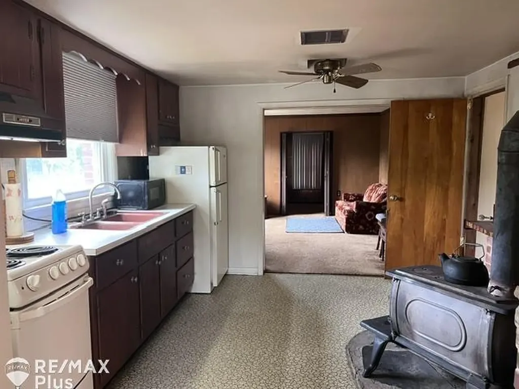 13152 Washburn Road Marathon Township MI 48464
