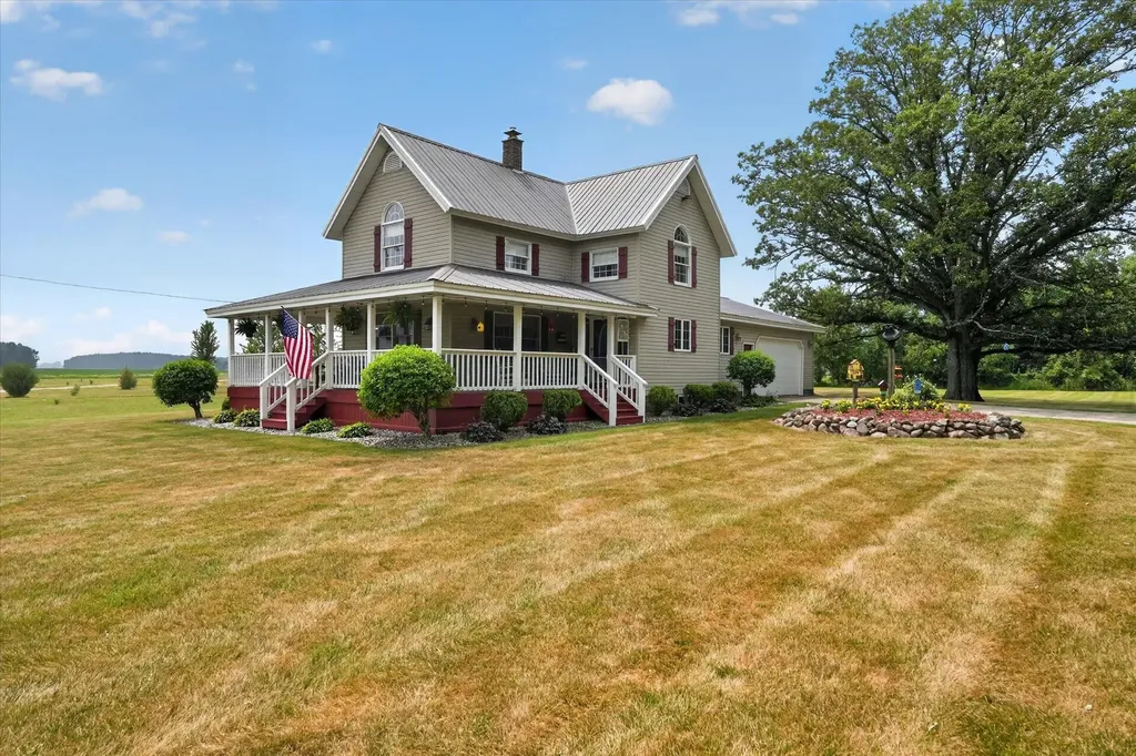 18500 Stuart Road Chesaning Township MI 48616