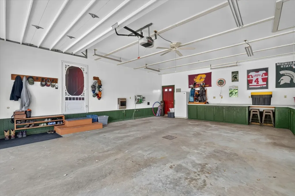 18500 Stuart Road Chesaning Township MI 48616