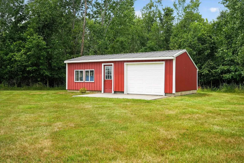 18500 Stuart Road Chesaning Township MI 48616
