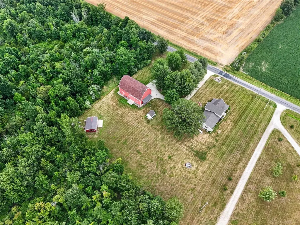 18500 Stuart Road Chesaning Township MI 48616