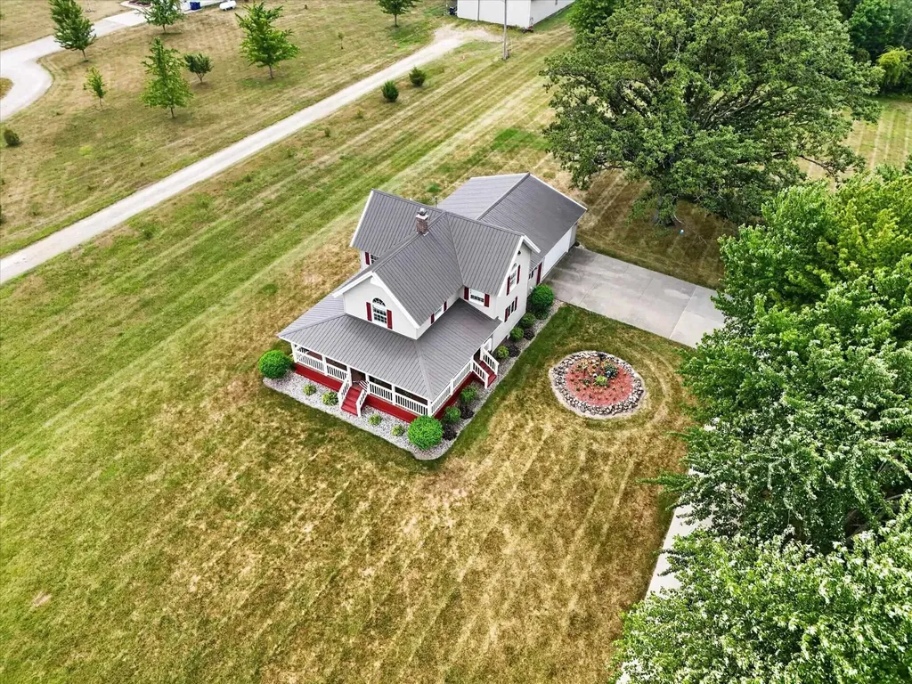 18500 Stuart Road Chesaning Township MI 48616