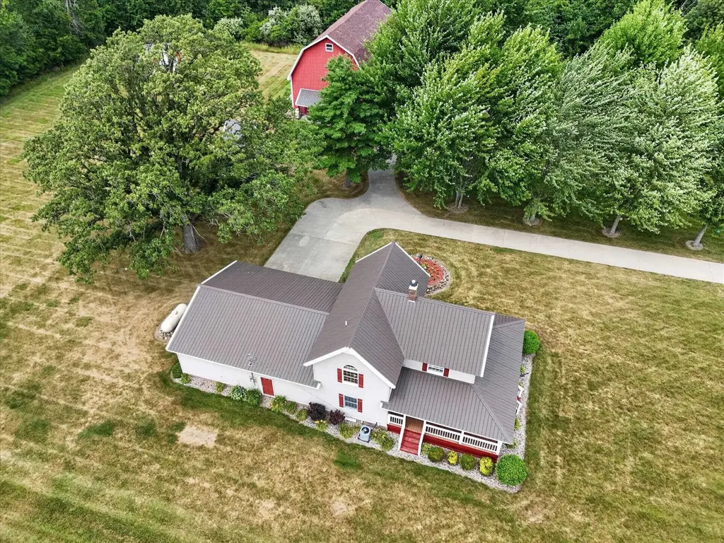 18500 Stuart Road Chesaning Township MI 48616