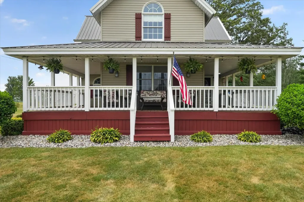 18500 Stuart Road Chesaning Township MI 48616
