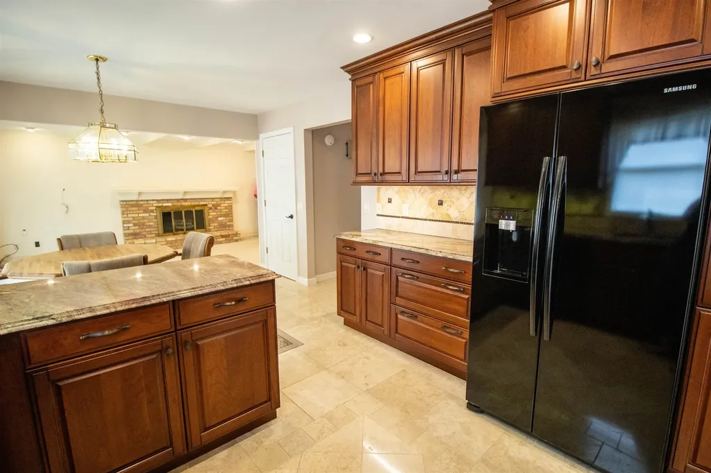 11651 Kings Charter Road Grand Blanc City MI 48439