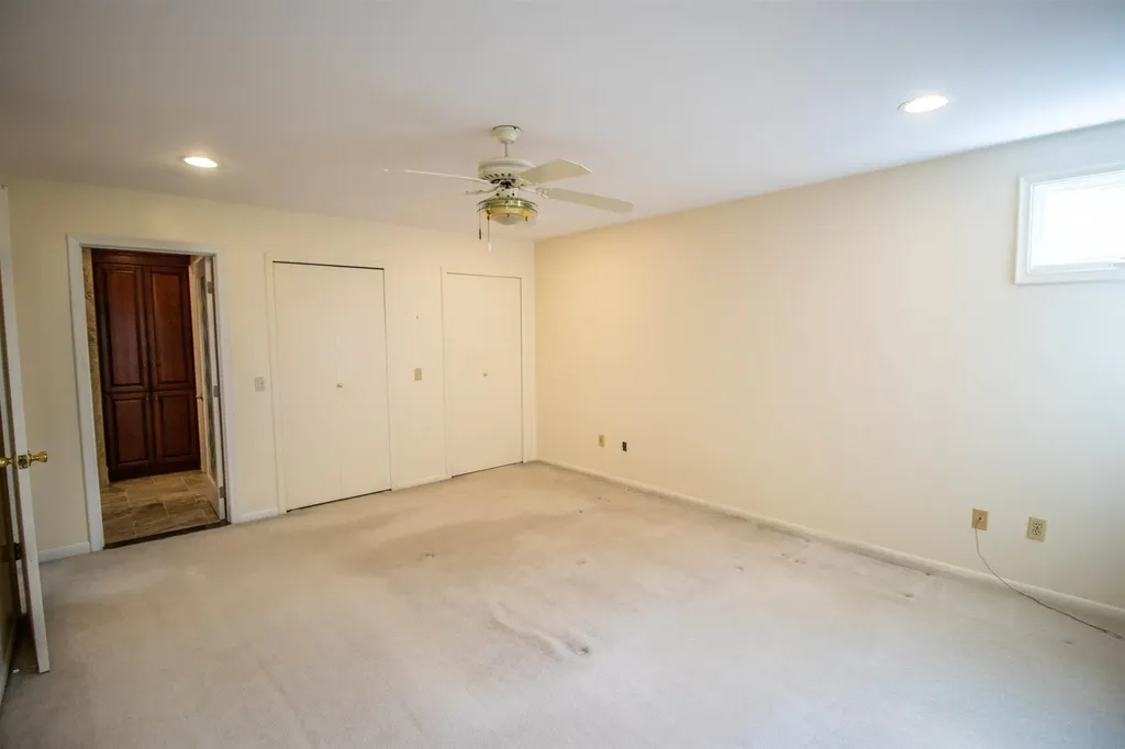 11651 Kings Charter Road Grand Blanc City MI 48439