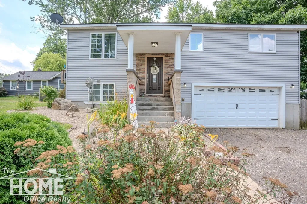 420 Sciota Street Laingsburg City MI 48848